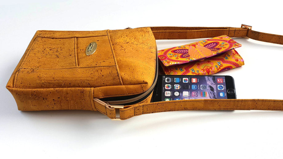 The Pixie Crossbody Bag (with video) – Sew Modern Bags