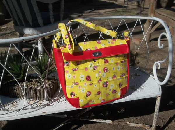 ★SPERONE★ Easy messenger bag spm23ssab03bk hqdefault.jpg