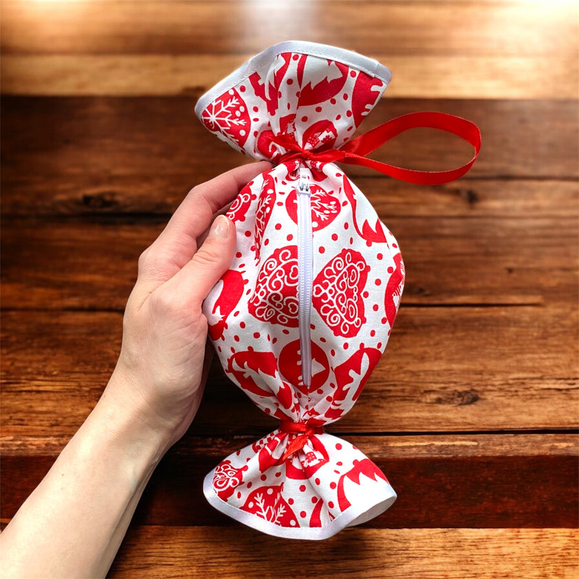 Candy-Shaped Zipper Pouch Sewing Pattern – Sew Modern Bags