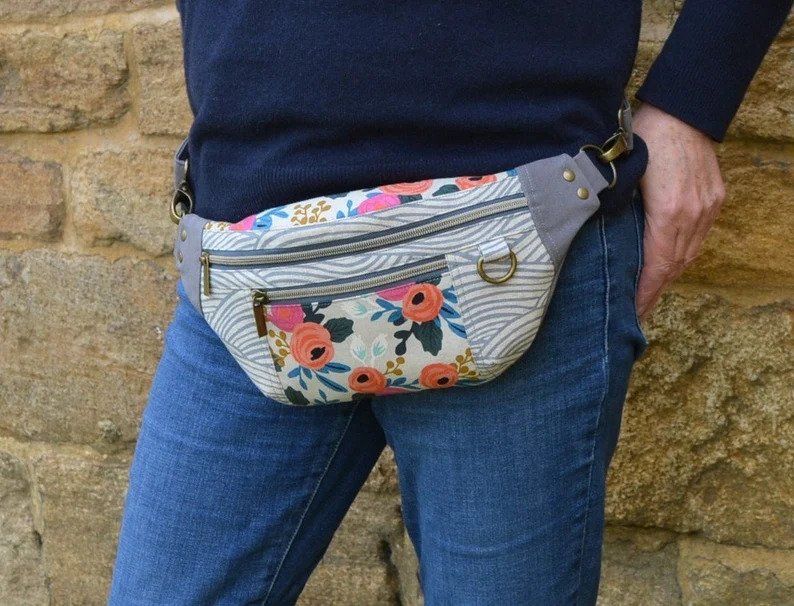 Hipster Pouch (2 sizes with video) – Sew Modern Bags
