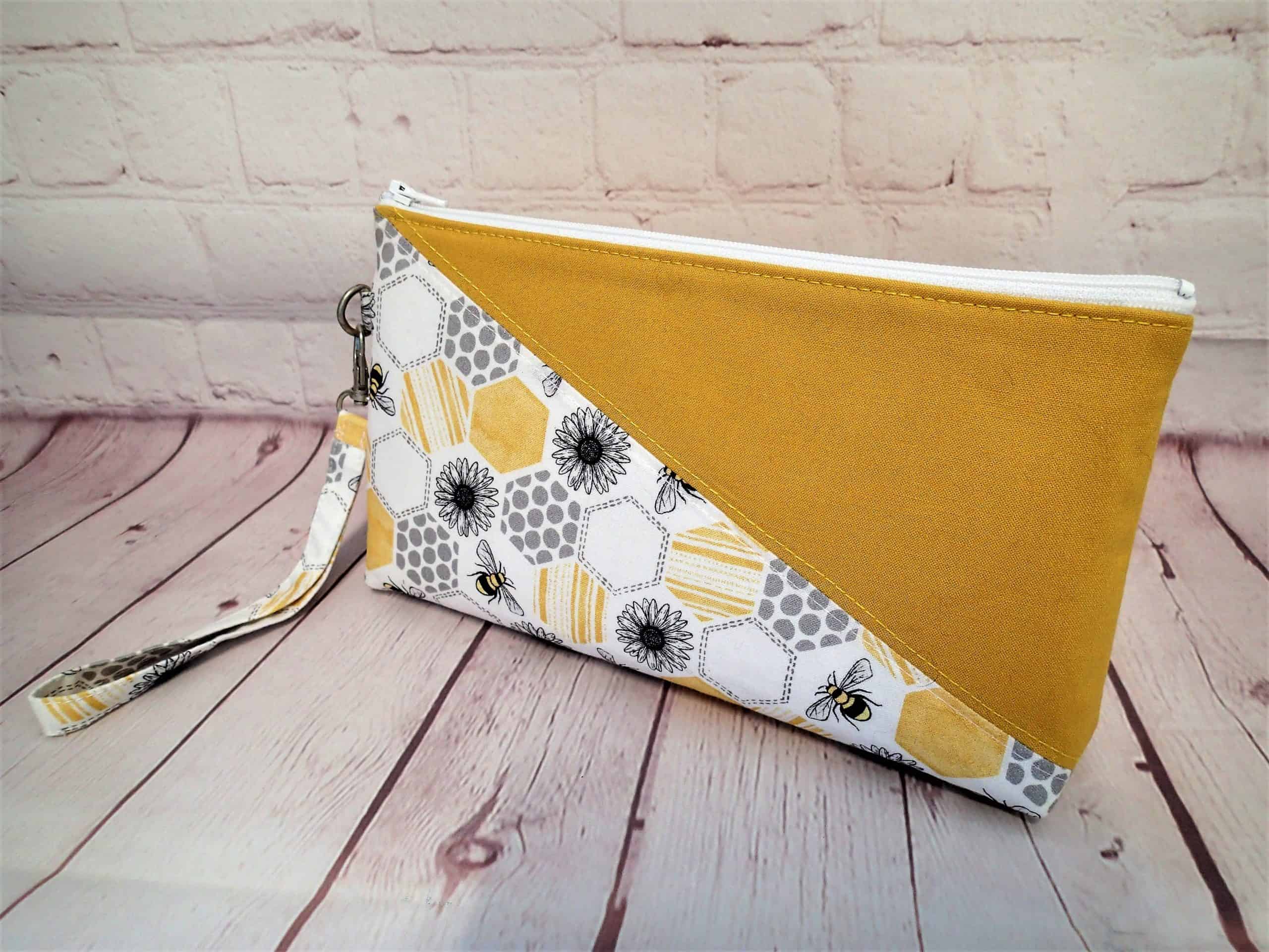 Kent Wristlet Clutch Bag (+video)