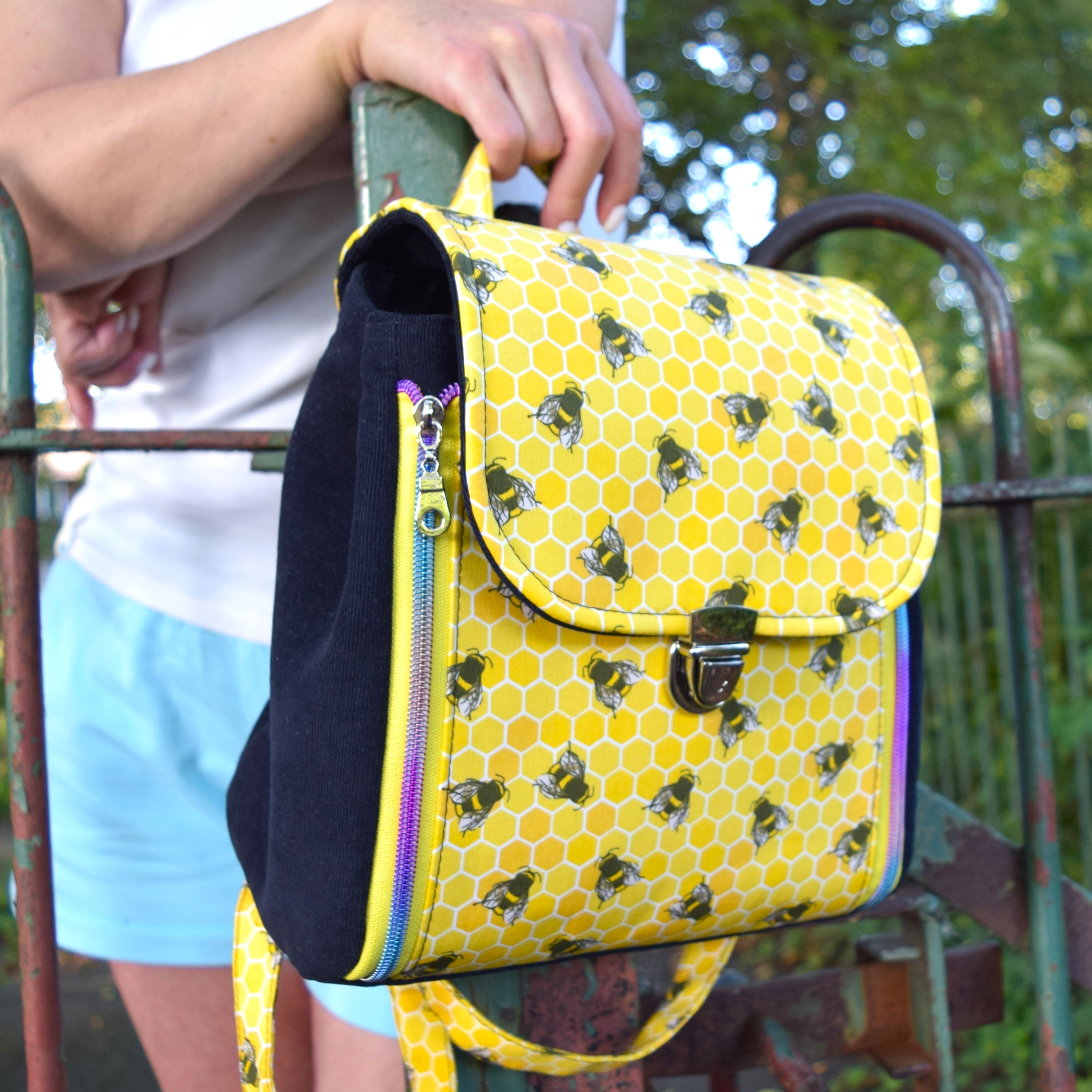 Penelope Backpack Pattern (+ Video!) – Sew Modern Bags
