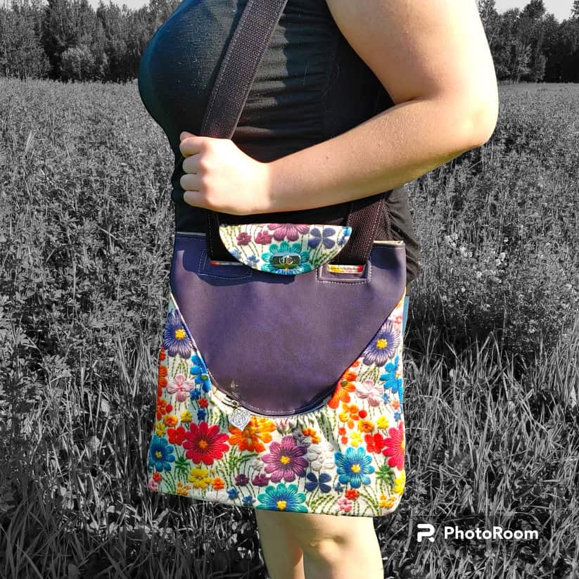 Perry the Happy Traveler Bag sewing pattern