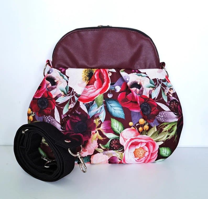 Roni Crossbody Bag sewing pattern